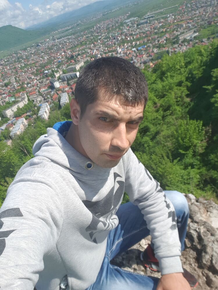  23417884  , 28 ,    