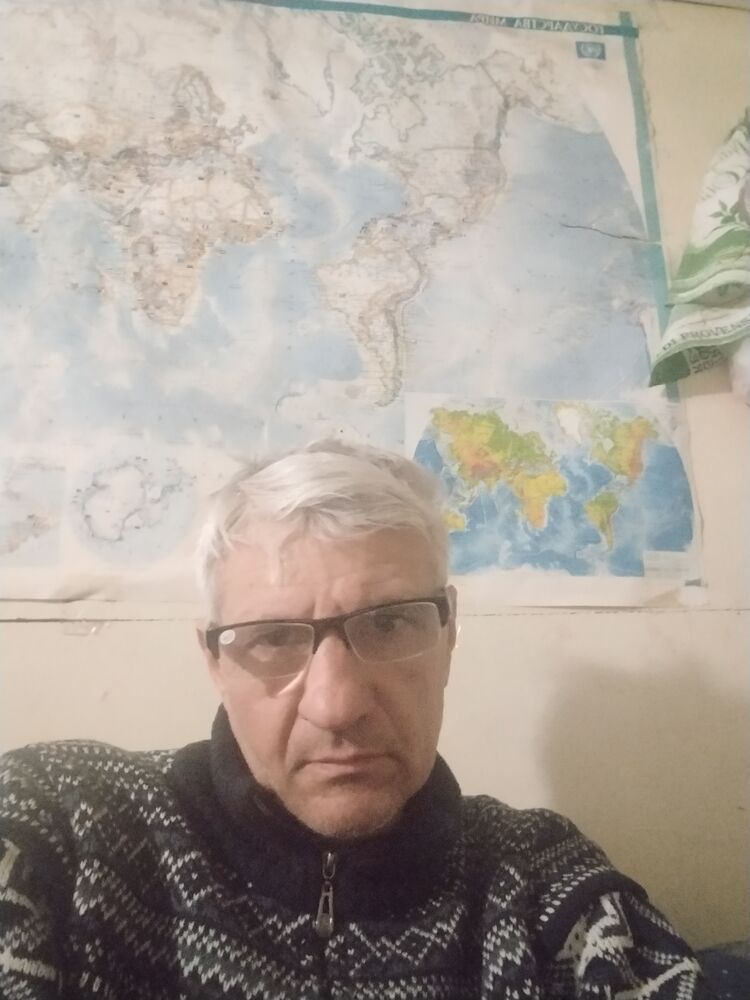  33024714  , 54 ,    