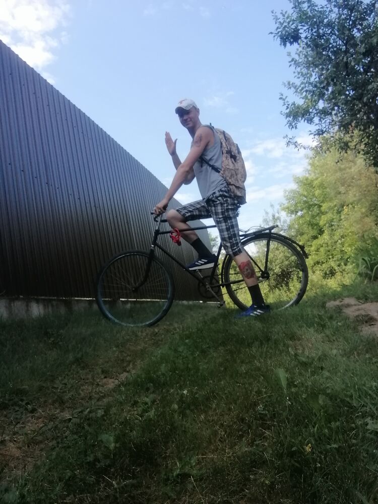  52818694  , 34 ,    
