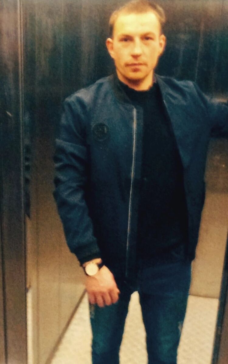  ,   Ivan, 28 ,   ,   