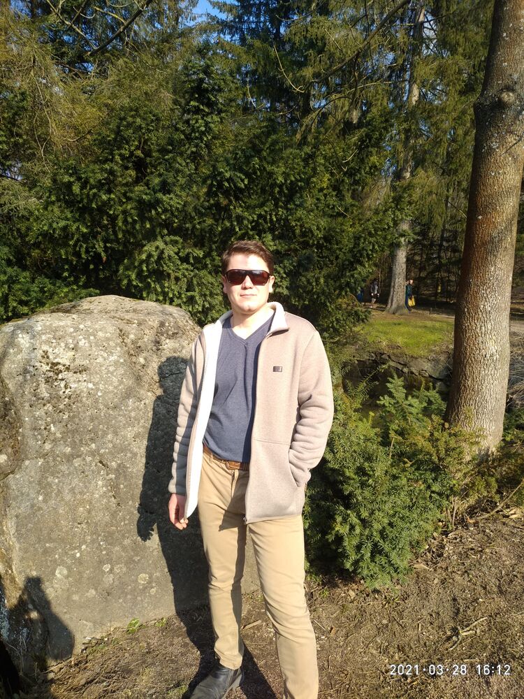  ,   Mike, 34 ,   c 