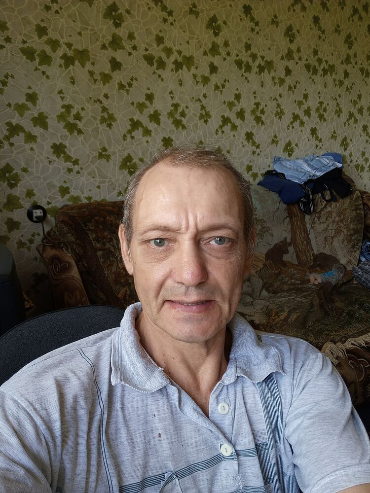  44366394  , 37 ,    