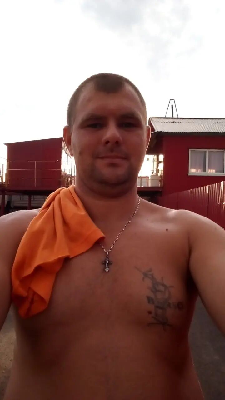  35265094  Andrey, 38 ,     