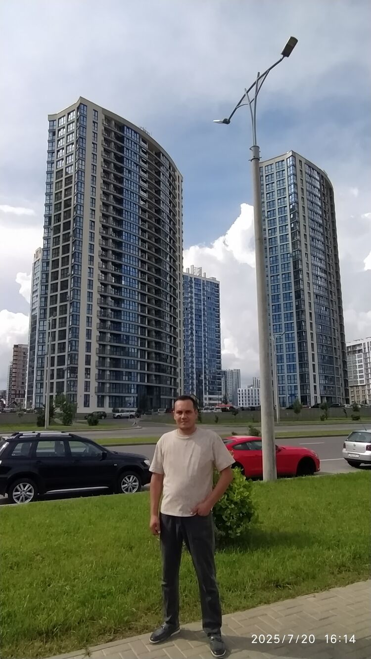  53409364  Esen, 29 ,    