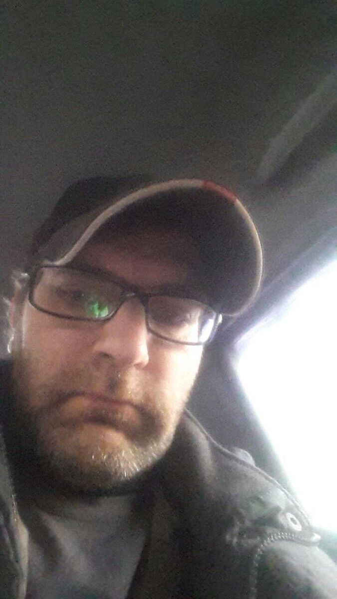  18734824  Maksim, 45 ,    