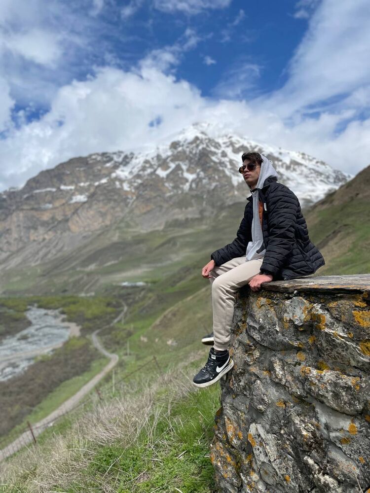  ,   Ruslan, 27 ,   ,   