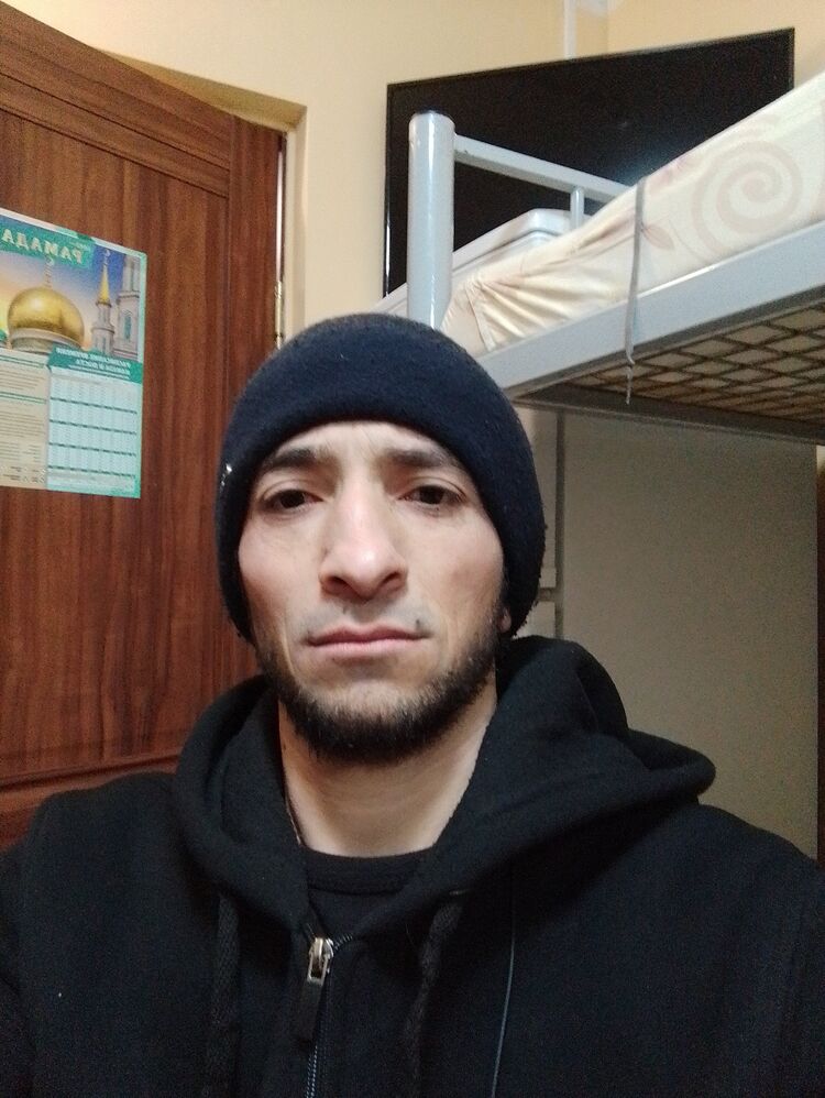  40822344  Talab, 34 ,    