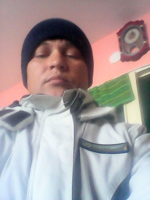  18325084  , 34 ,    