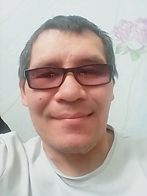  32782204  , 49 ,    