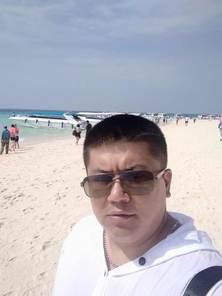  ,   Rustam, 34 ,   ,   