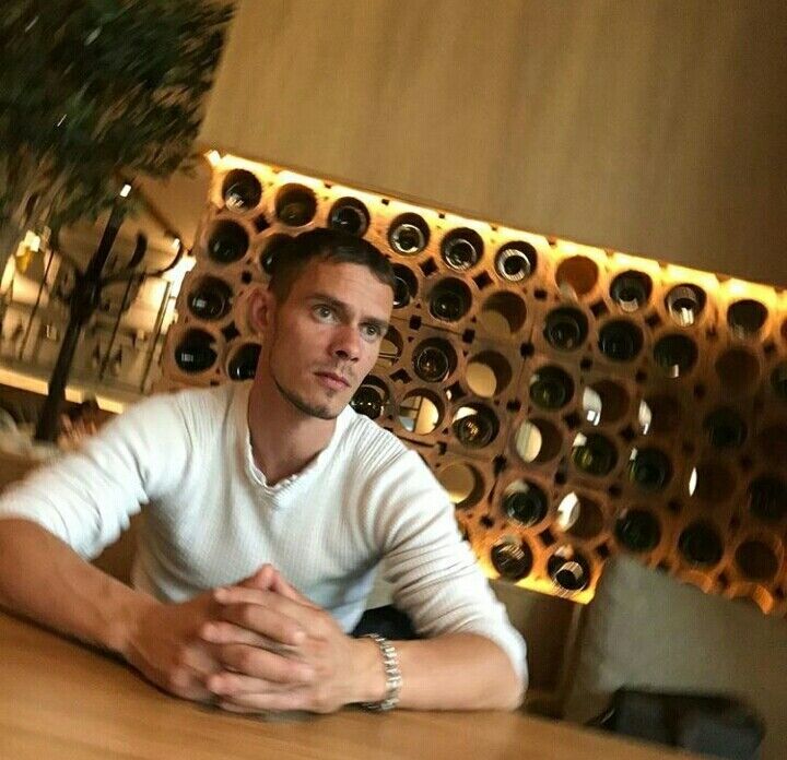  ,   Alexander, 36 ,   ,   , c 
