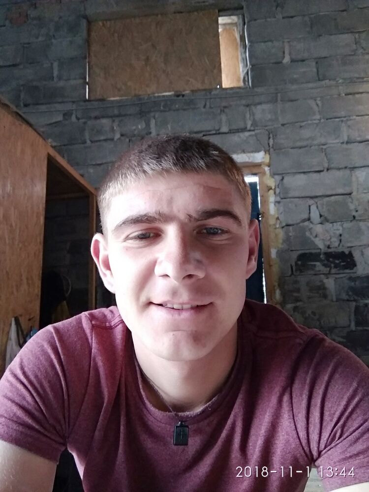  17555824  Lubomir, 31 ,    Bielany Wroclawskie
