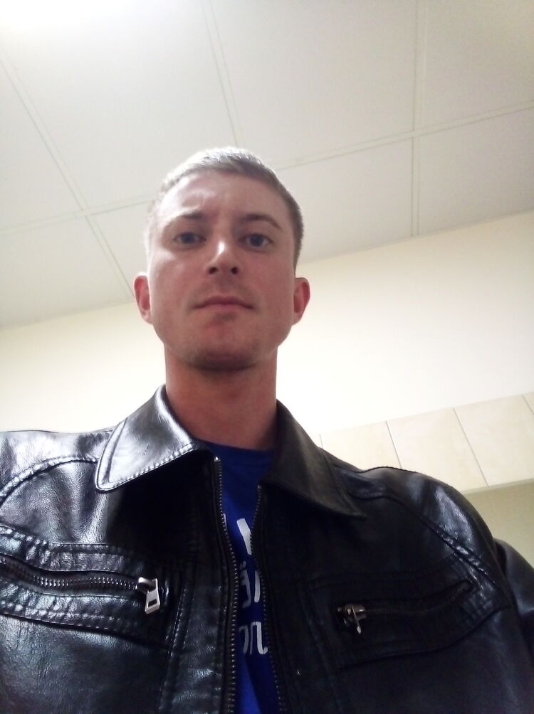  43340744  , 35 ,    -