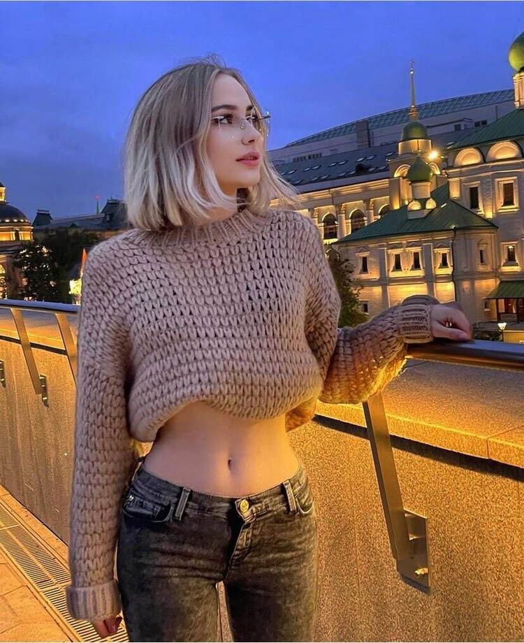  29175424  Leila, 25 ,    