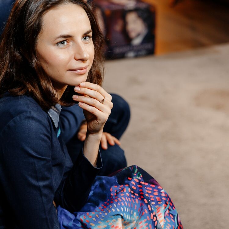  26967654  , 33 ,    -