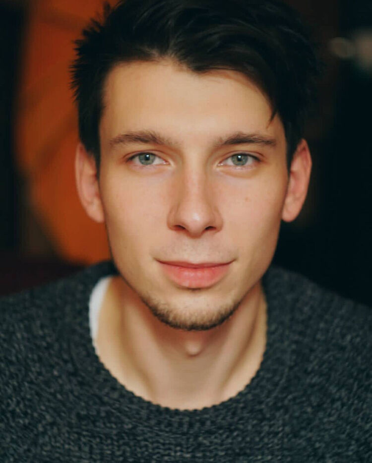 ���� 38560924 ������� �����, 32 ����, ���� ���������� � ������������