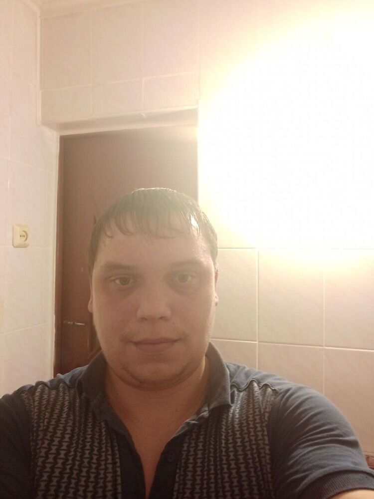  31679114  , 32 ,    