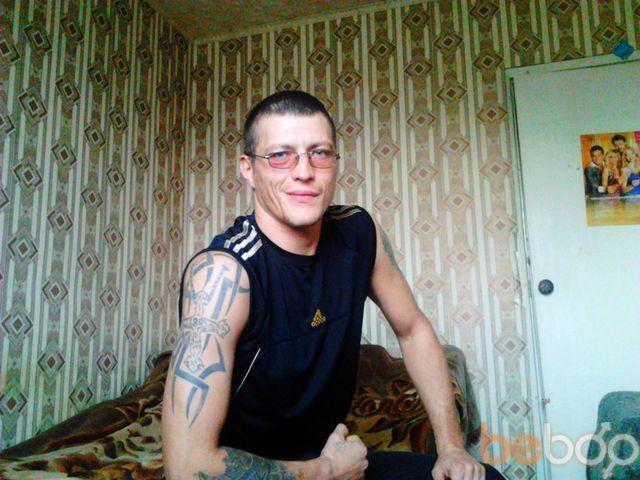  1172064  Nikolai, 44 ,    