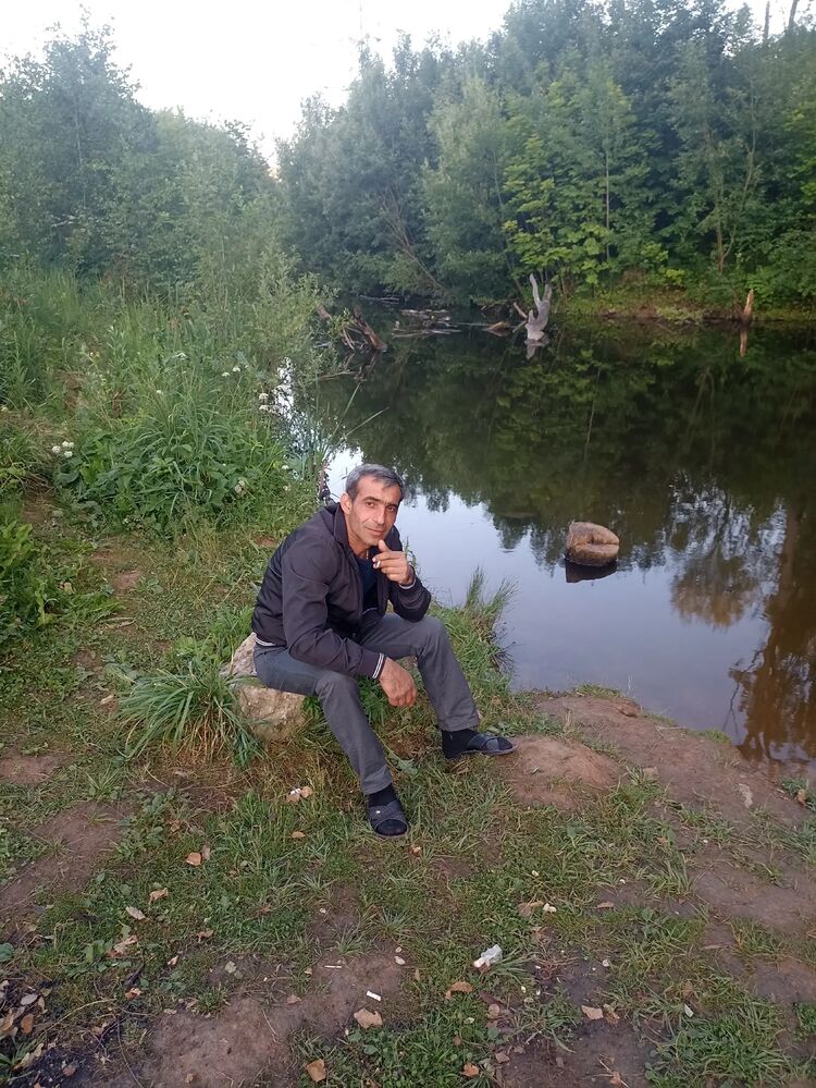  43488484  Lyudvik, 45 ,    