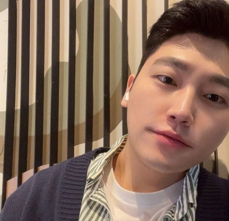  -,   Chan, 28 ,   ,   