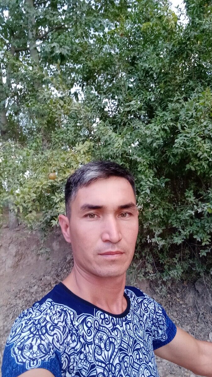  ,   Astron, 33 ,   ,   , c 