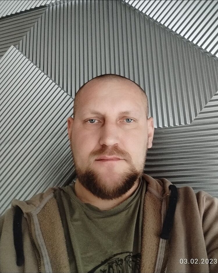  32659384  , 46 ,    