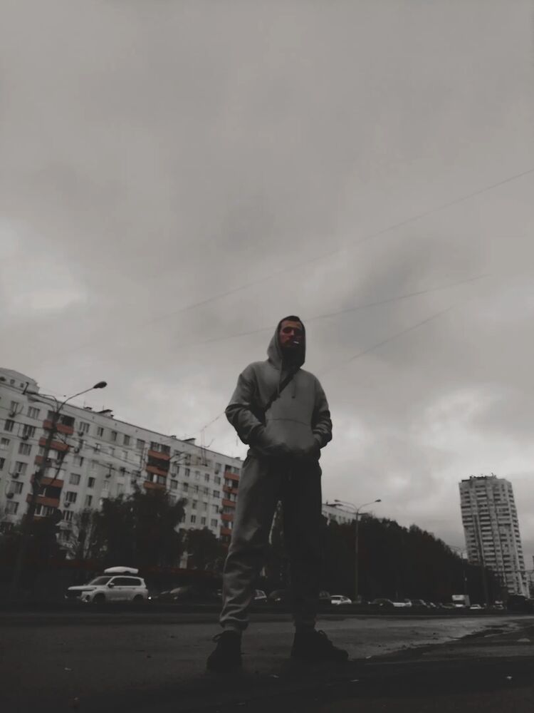  38460374  , 22 ,    