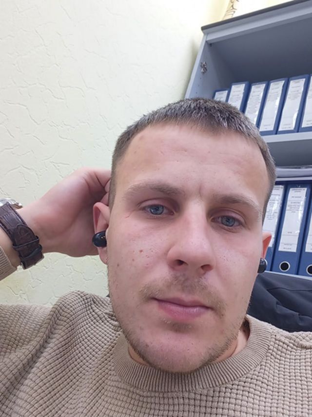  24982824  , 31 ,    