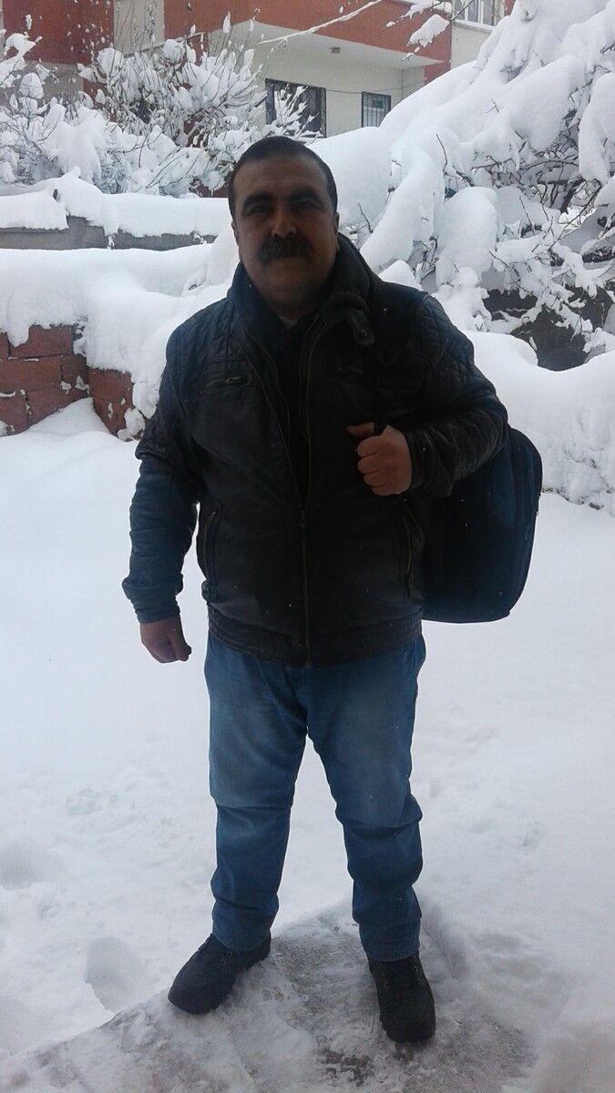  12452964  Yusuf, 52 ,    