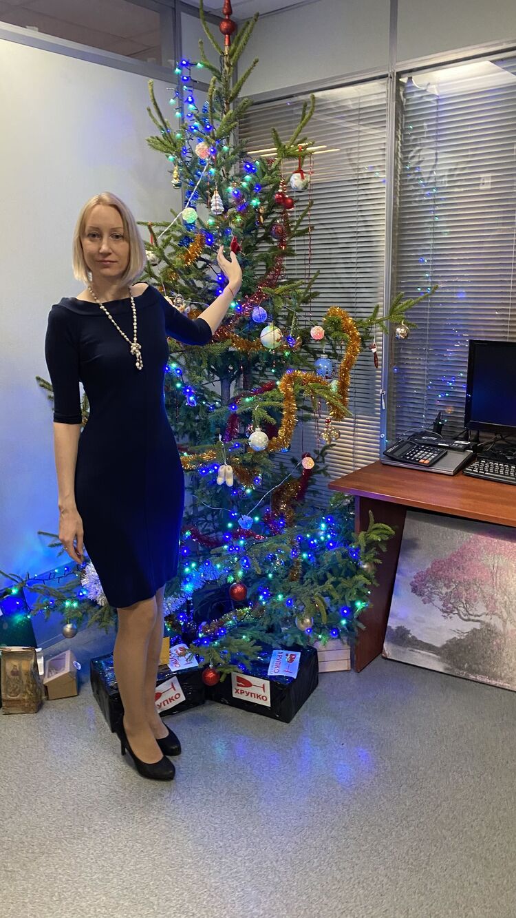  -,   Anna, 40 ,   ,   , c 