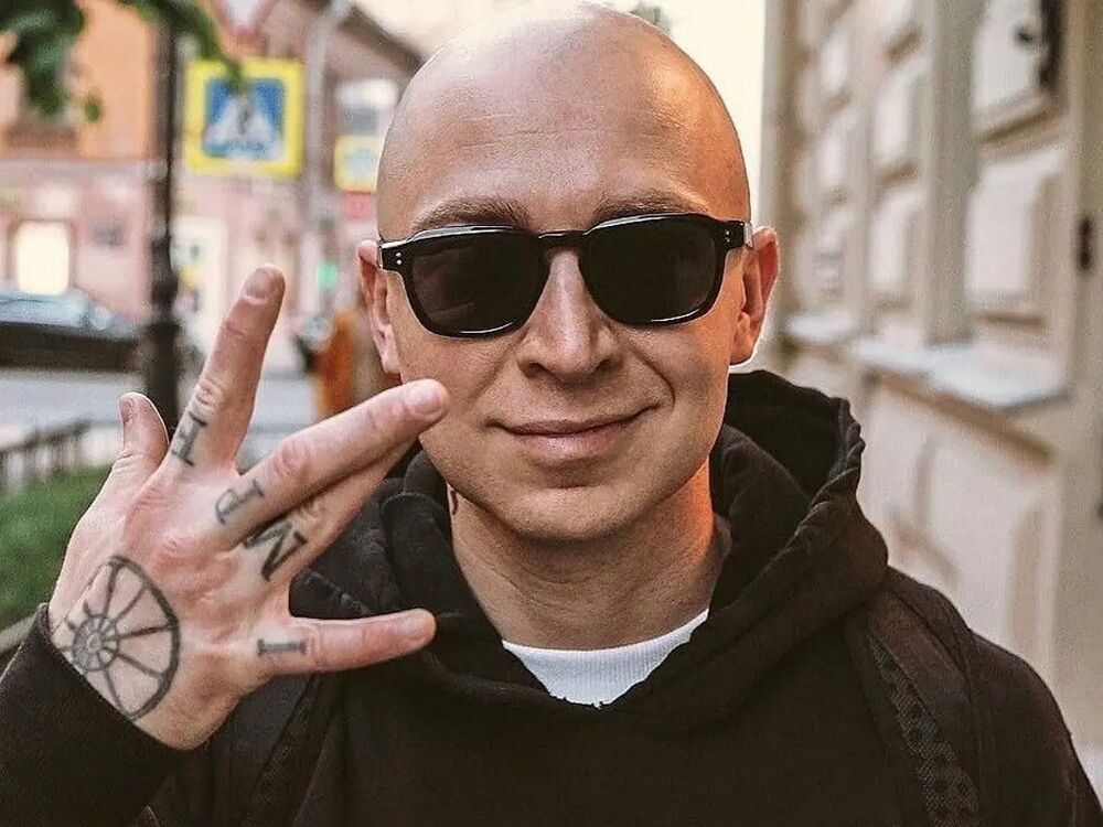 33427024  , 22 ,    