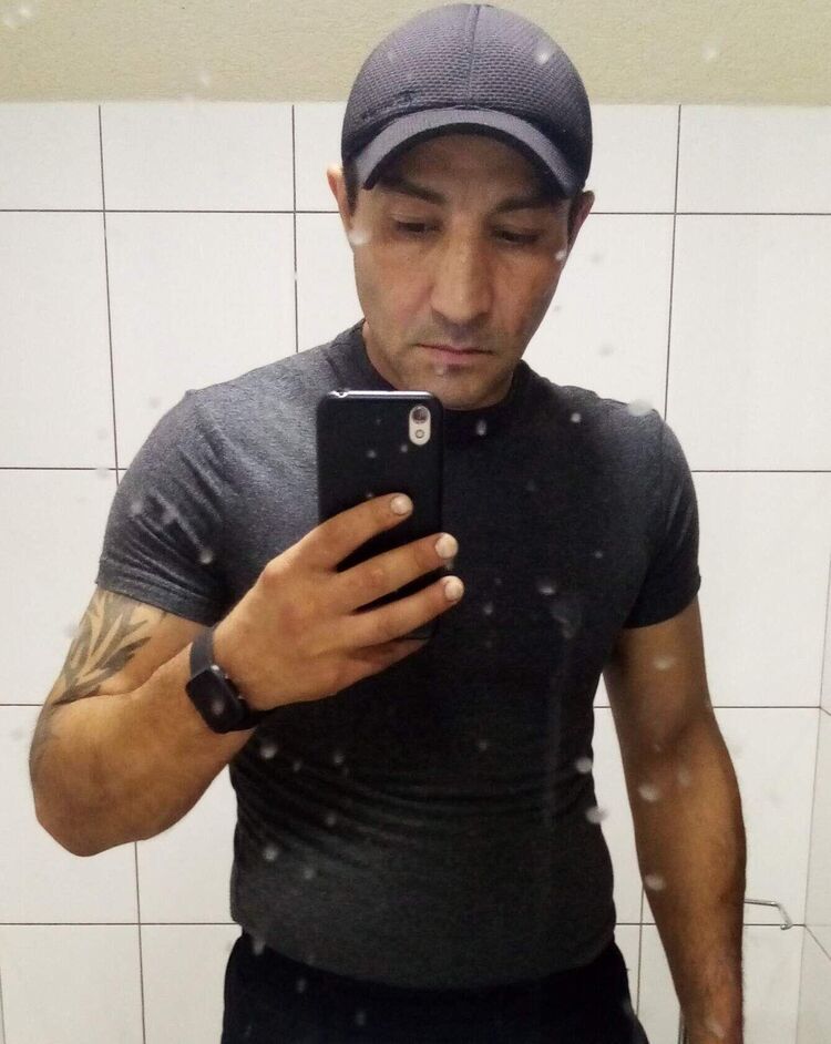  38257764  , 40 ,    