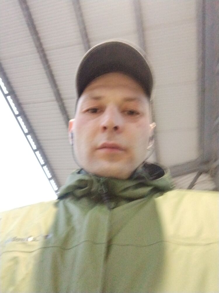  50248764  , 33 ,    