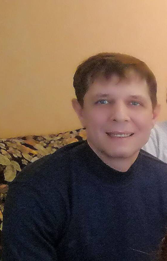  11899324  Valerij, 51 ,    
