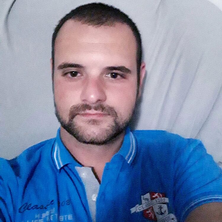  Budva,   , 32 ,   ,   , c 