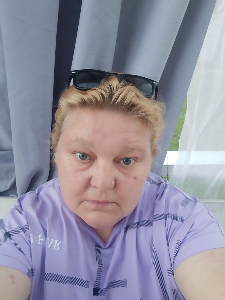  44368114  , 48 ,    -