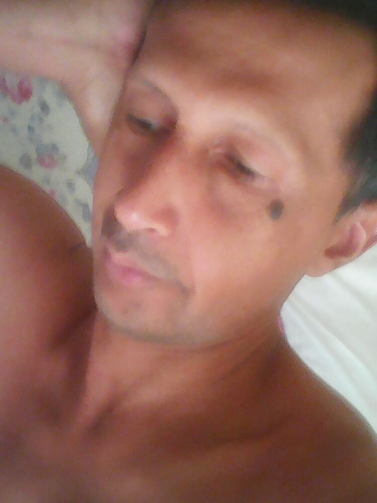  6439844  Alisher, 61 ,    