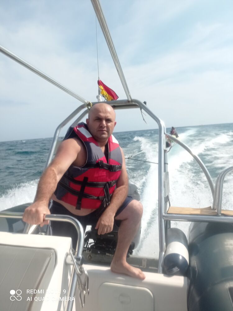 ���������� ������, ���� ������� Robert, 44 ����, ������������ ��� ������, ����� � ���������