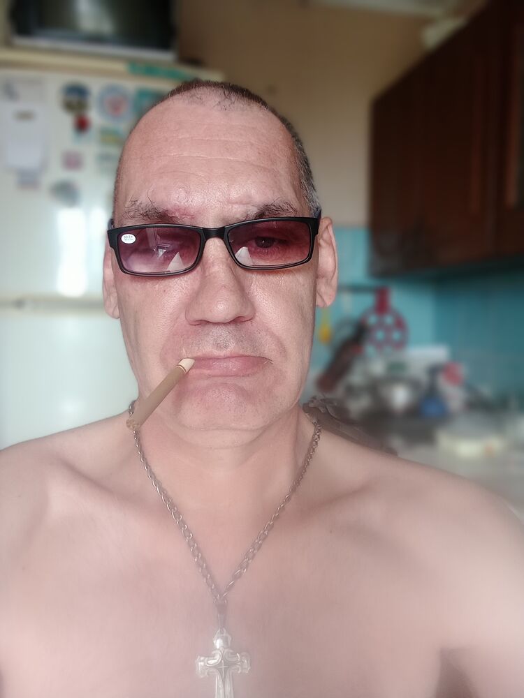  42986844  , 52 ,    
