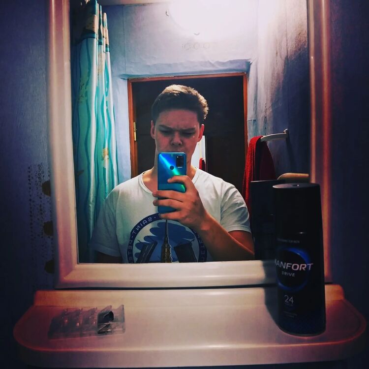  31174874  Evgeny, 21 ,    