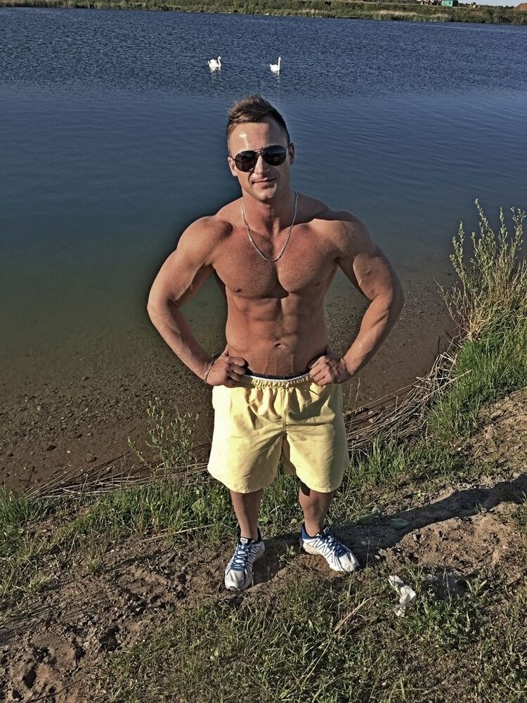  6230094  Alex, 35 ,    