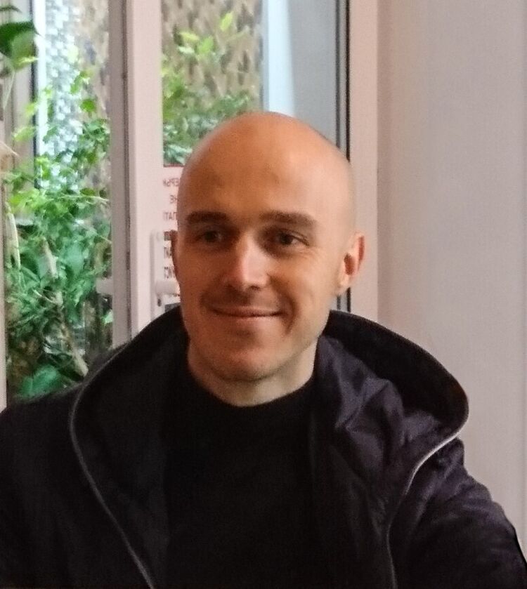  ,   , 40 ,     , c 