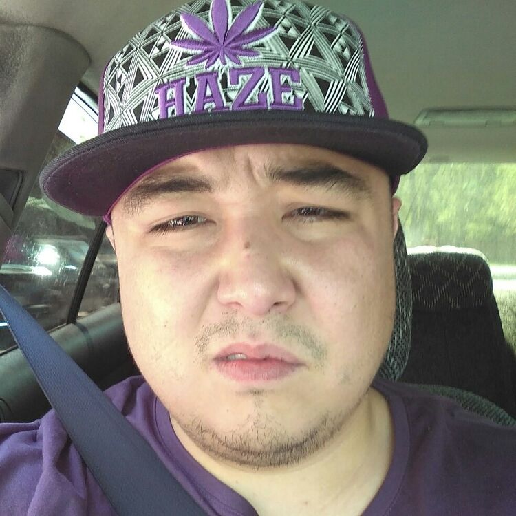  ,   BiggiE, 36 ,   ,   , c 