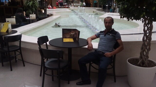  -,   Igor, 53 ,   ,   , c 