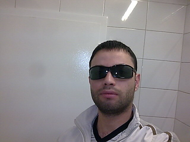  6252084  Shuhrat, 42 ,    