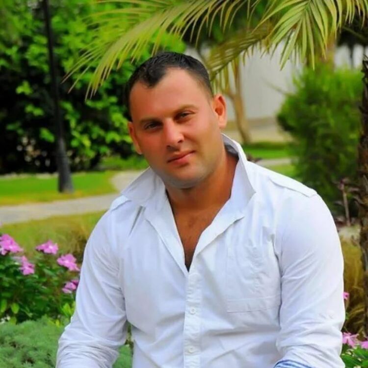 ���� 30831894 ������� ��������, 43 ����, ���� ���������� � ����������