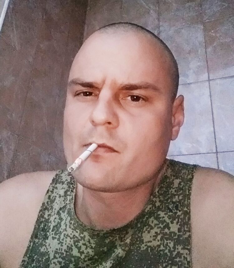  ,   Maxim, 41 ,   ,   , c 