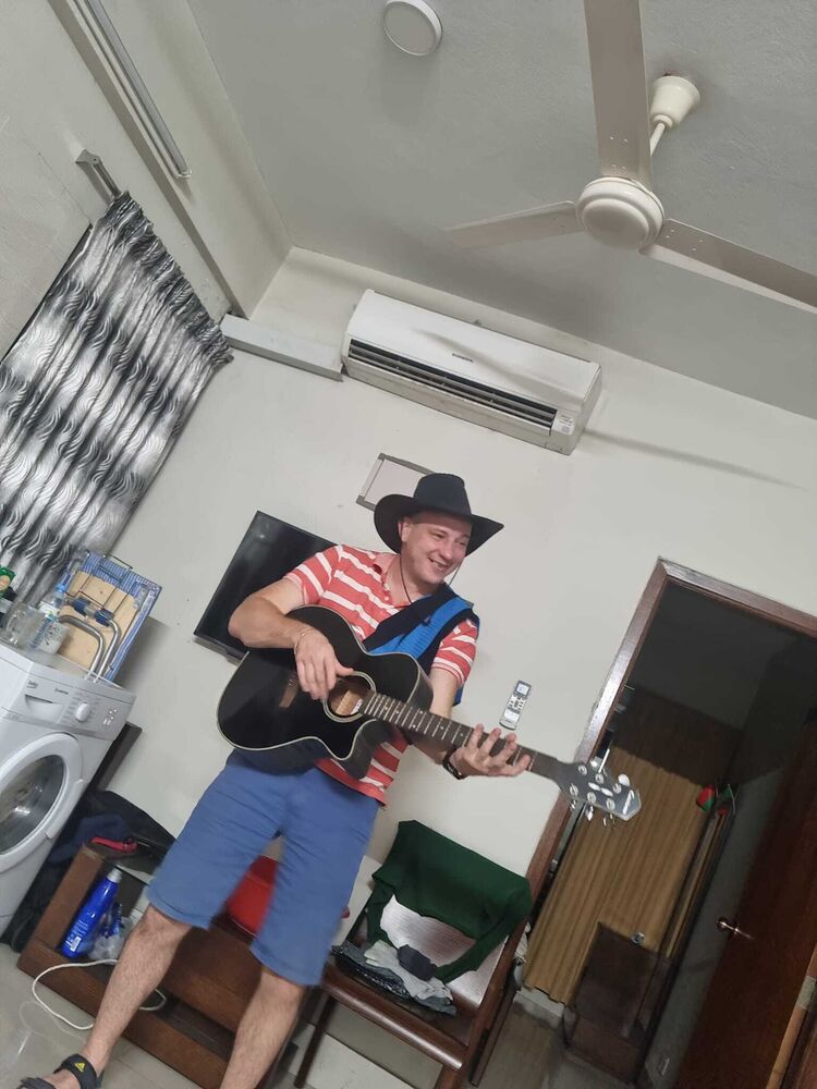  24743574  Andrey, 37 ,    Dhaka