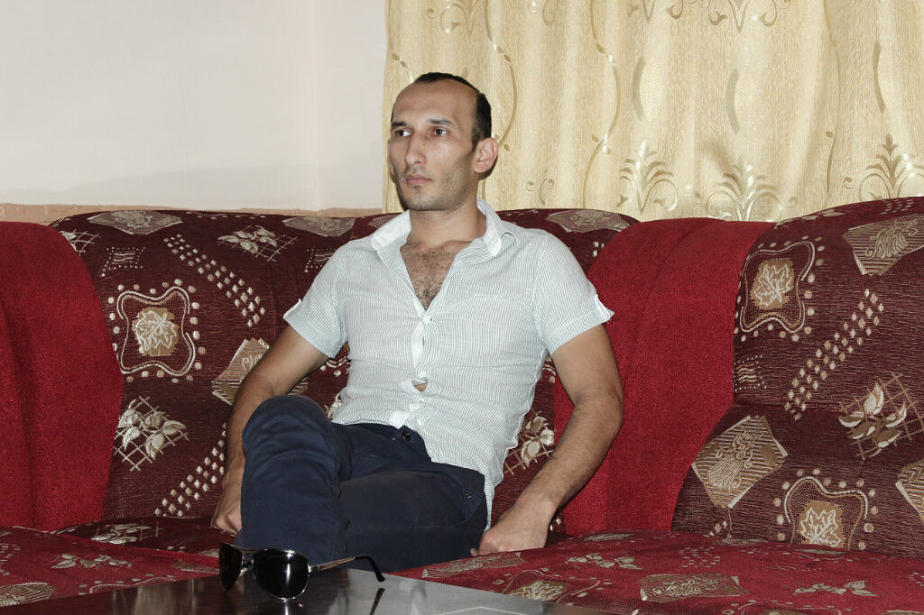  ,   Baha, 38 ,   ,   , c 