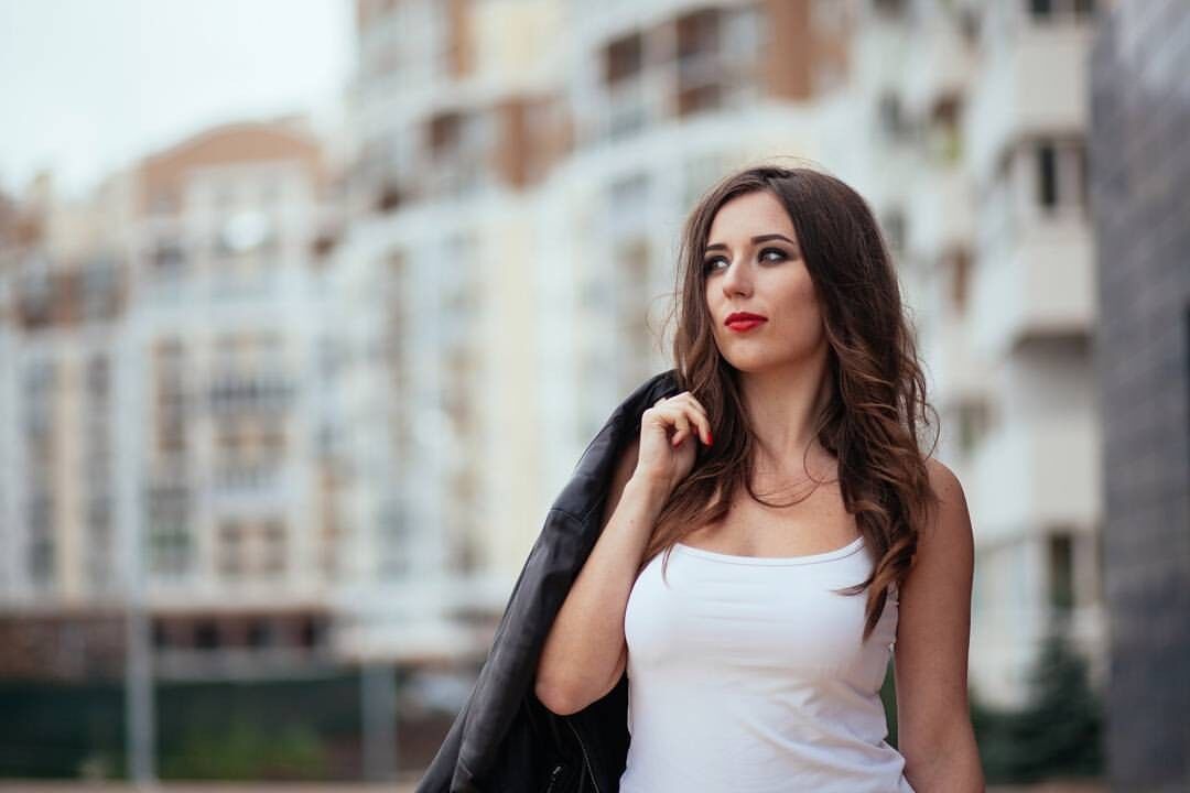  ,   Anasteysha, 28 ,   ,   , c 